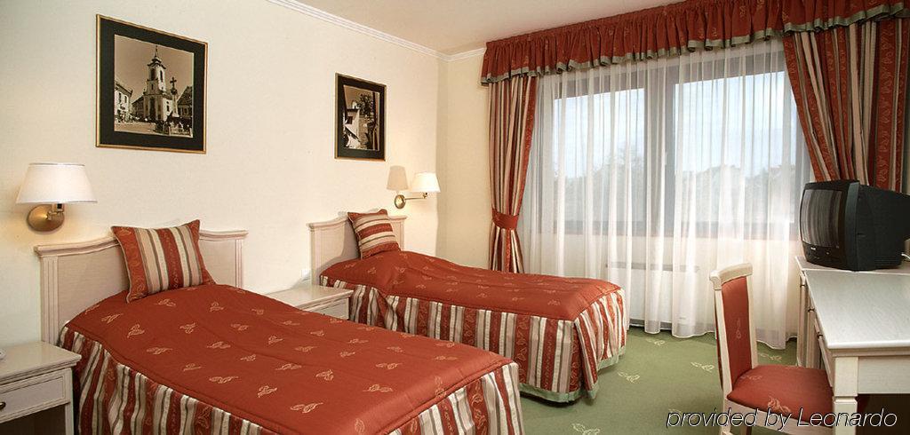 Hotel Kálvária Superior Győr Habitación foto